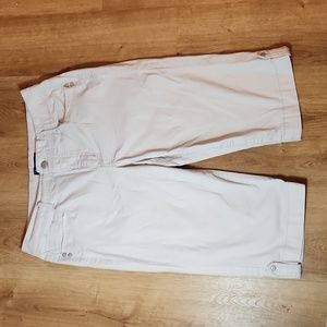 Bandolino Womens  Size 6  Kakhi Cropped Cuffed Pant